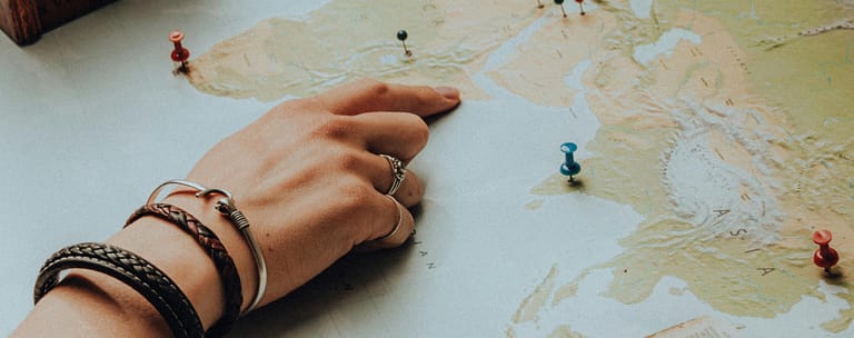 pexels-eliasstrale-21370289